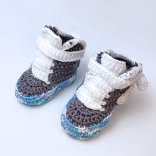 Load image into Gallery viewer, McFlys Crochet Baby Shoes