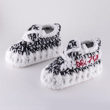 Load image into Gallery viewer, Zebra Crochet Baby Shoes
